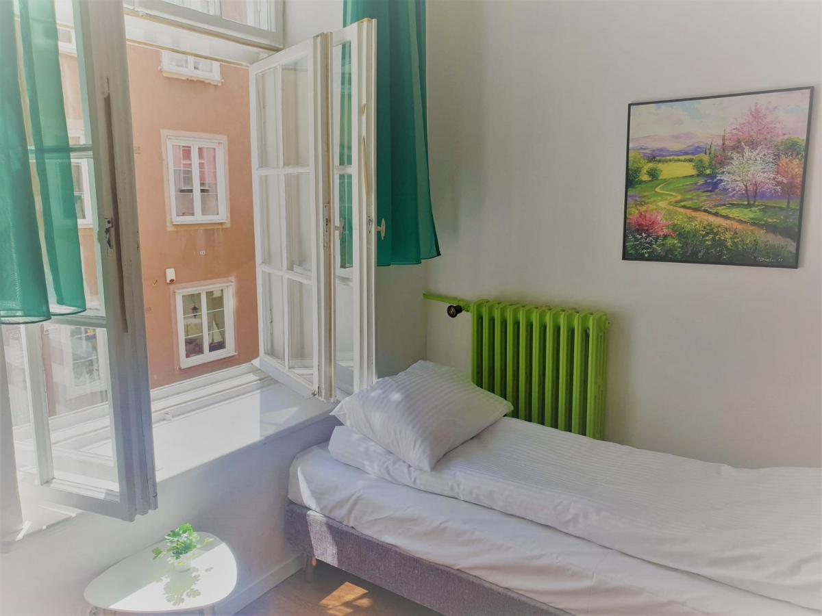 Happiness Holidays - Old Town Apartment グダニスク エクステリア 写真