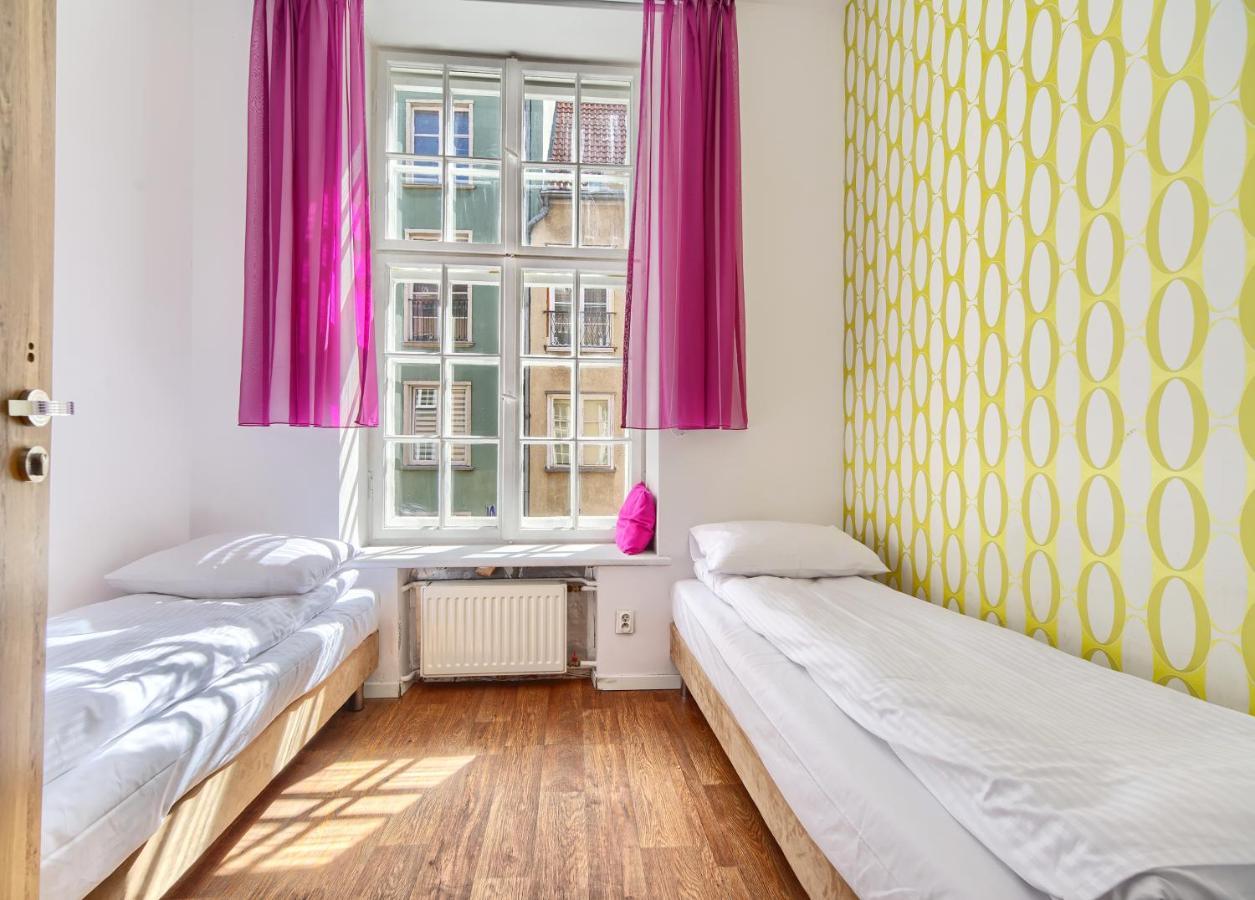 Happiness Holidays - Old Town Apartment グダニスク エクステリア 写真