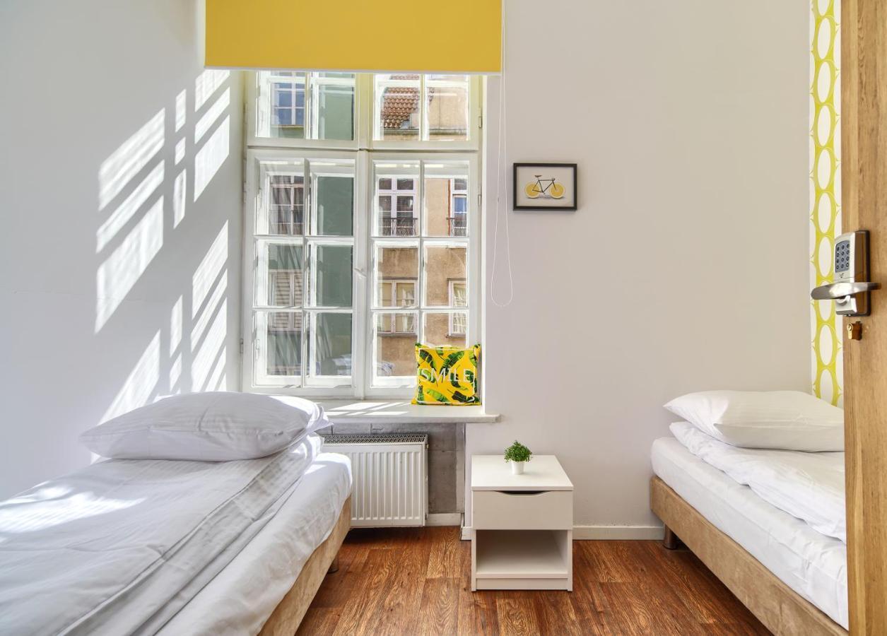 Happiness Holidays - Old Town Apartment グダニスク エクステリア 写真
